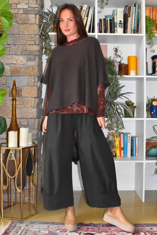 Tiby Cashmere Touch Layering Top Baroque Country Bloom Burgundy